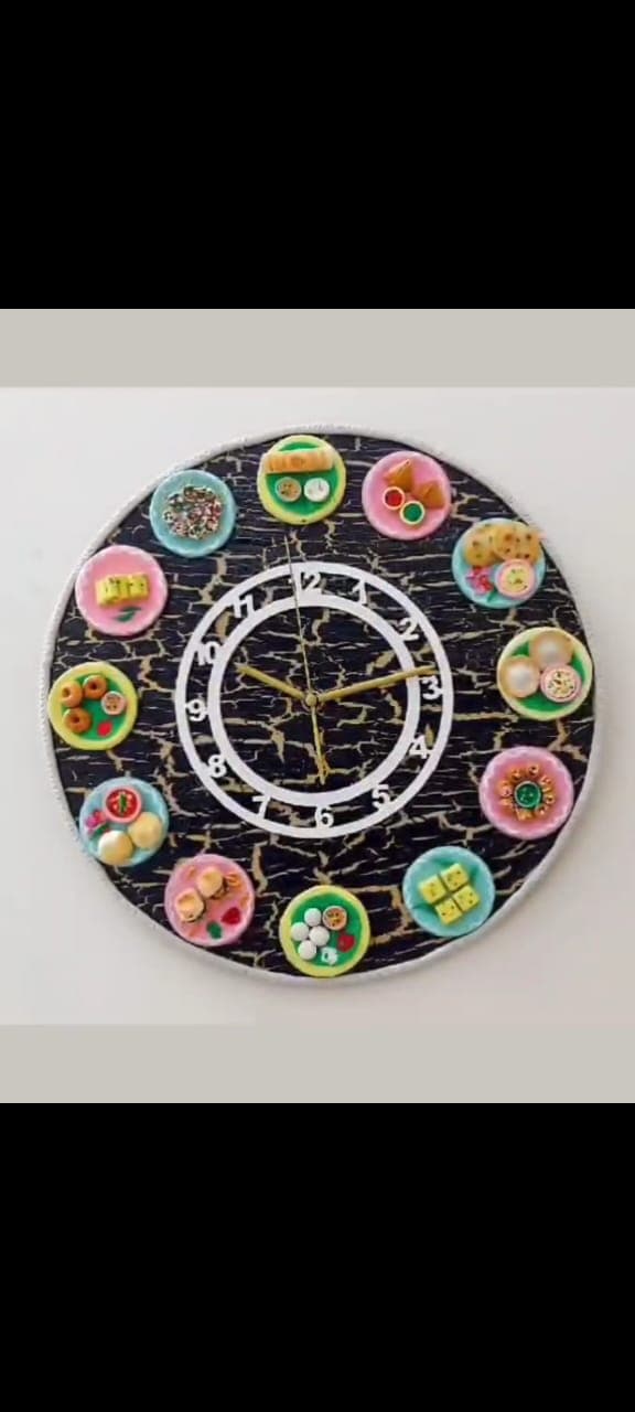 Food miniature wall clock